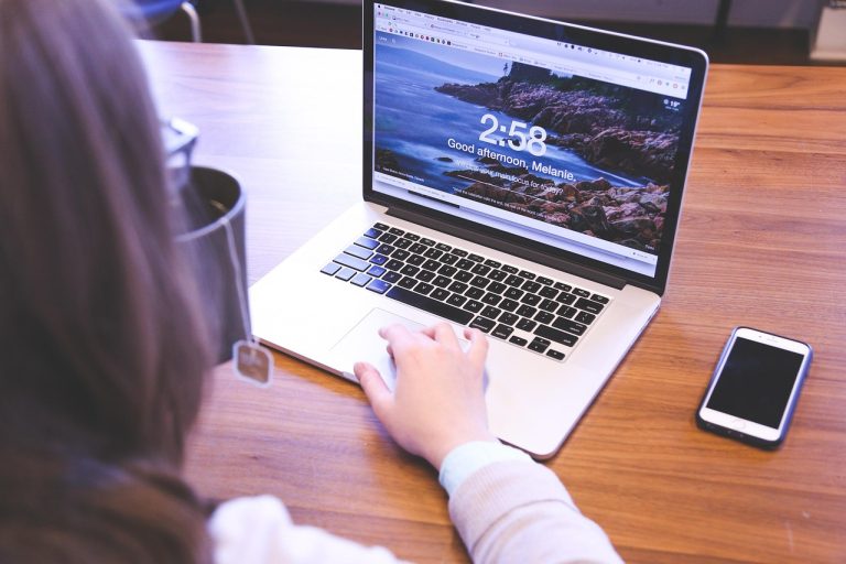 Why You Should Choose Affiliate Marketing?